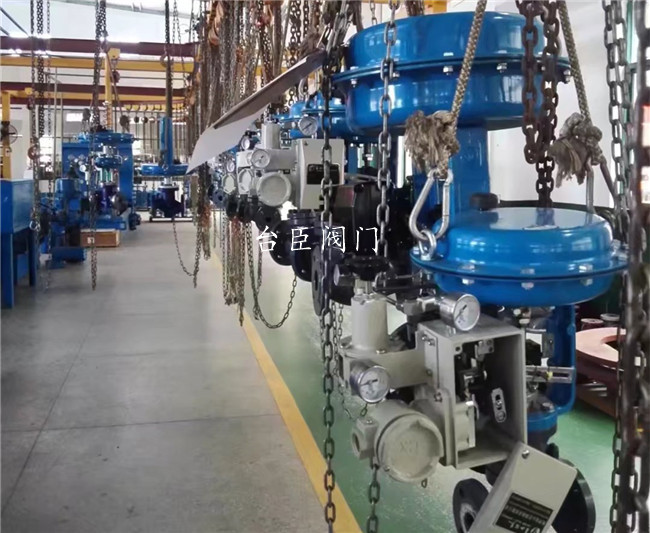 調(diào)節(jié)閥圖片